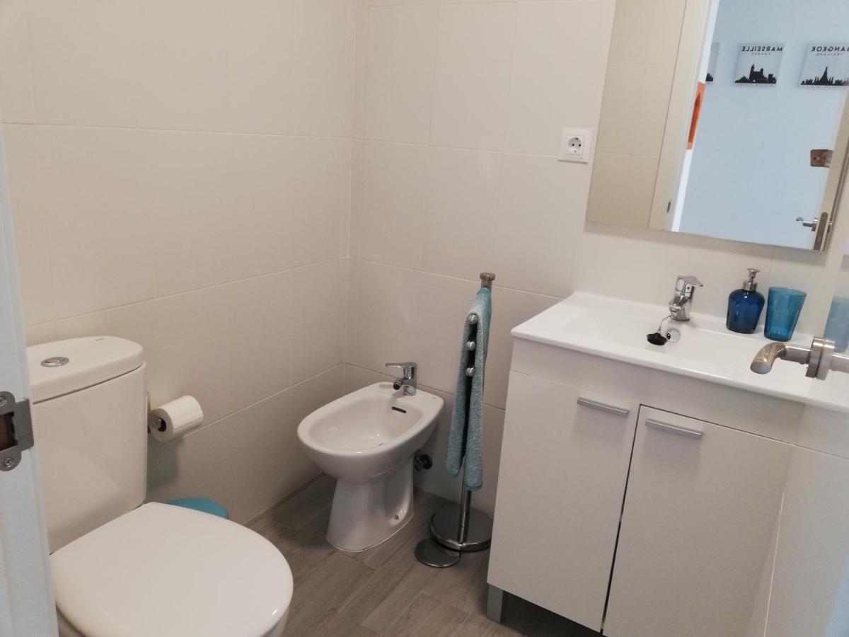 Apartamento Con Encanto 'Larios Street Ii' Apartment มาลากา ภายนอก รูปภาพ