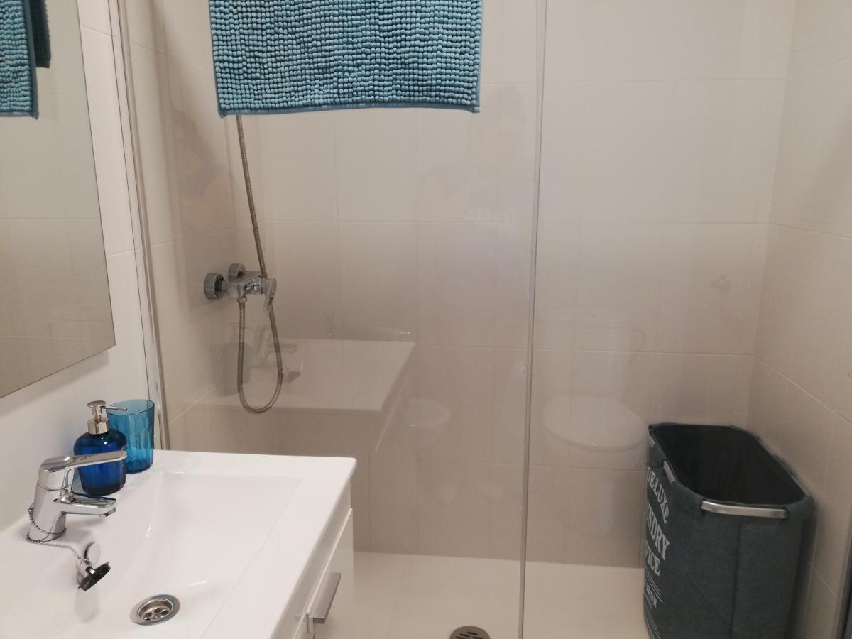 Apartamento Con Encanto 'Larios Street Ii' Apartment มาลากา ภายนอก รูปภาพ