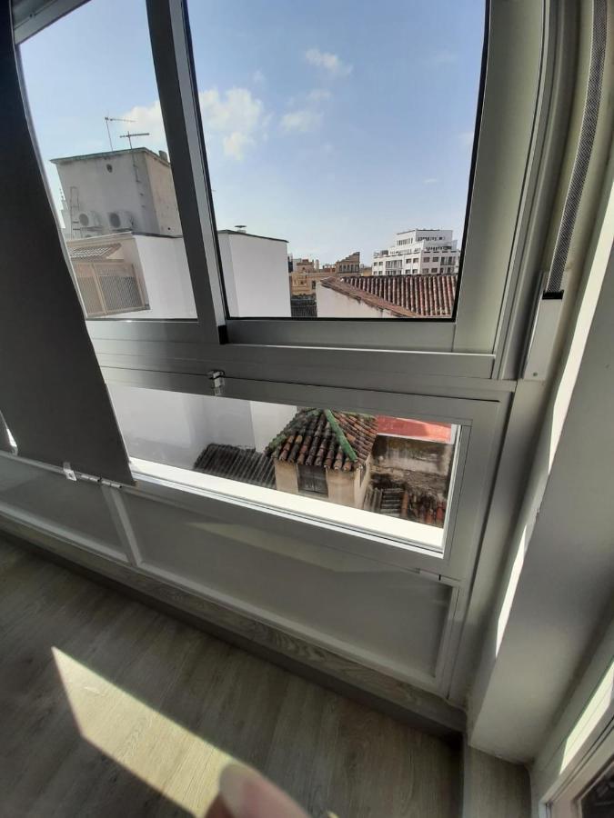Apartamento Con Encanto 'Larios Street Ii' Apartment มาลากา ภายนอก รูปภาพ