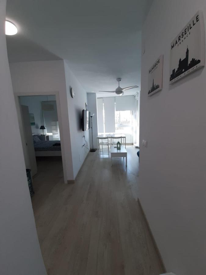 Apartamento Con Encanto 'Larios Street Ii' Apartment มาลากา ภายนอก รูปภาพ