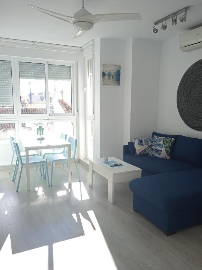Apartamento Con Encanto 'Larios Street Ii' Apartment มาลากา ภายนอก รูปภาพ
