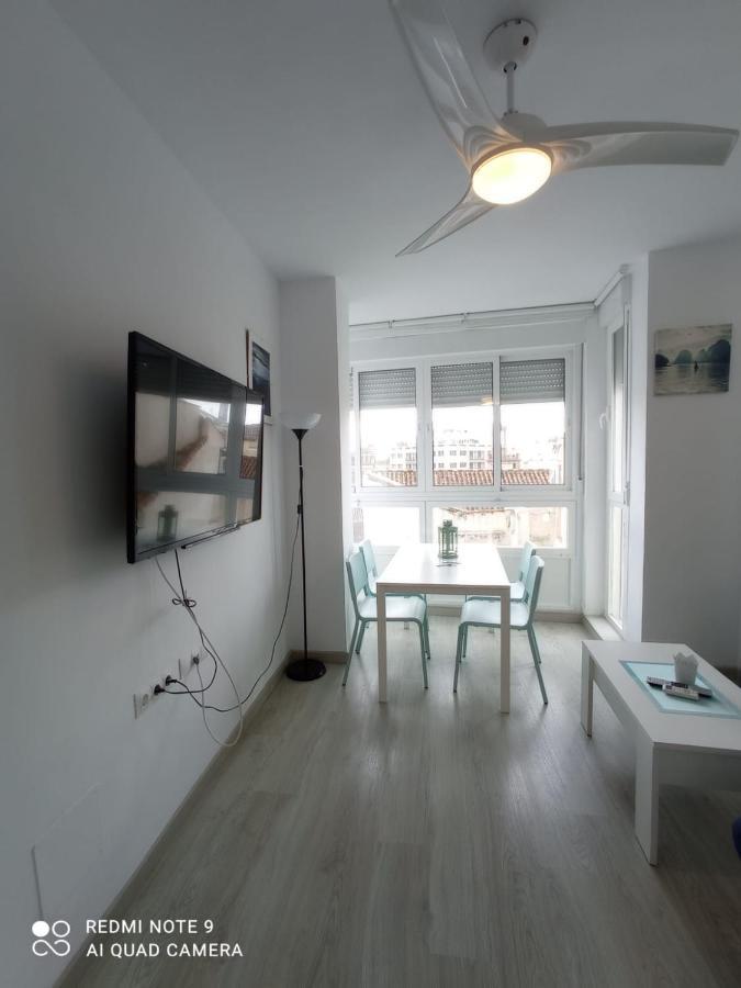 Apartamento Con Encanto 'Larios Street Ii' Apartment มาลากา ภายนอก รูปภาพ
