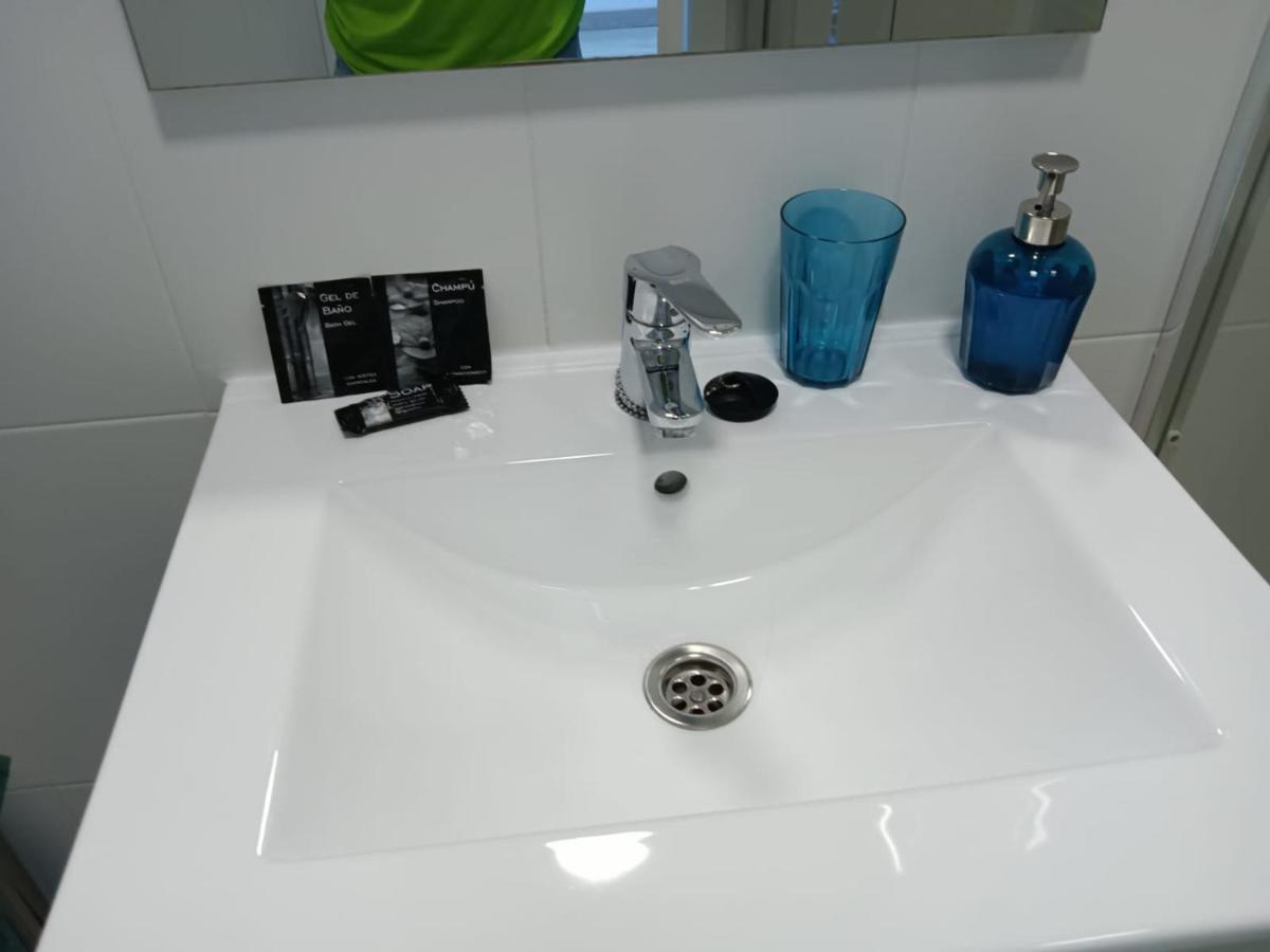 Apartamento Con Encanto 'Larios Street Ii' Apartment มาลากา ภายนอก รูปภาพ